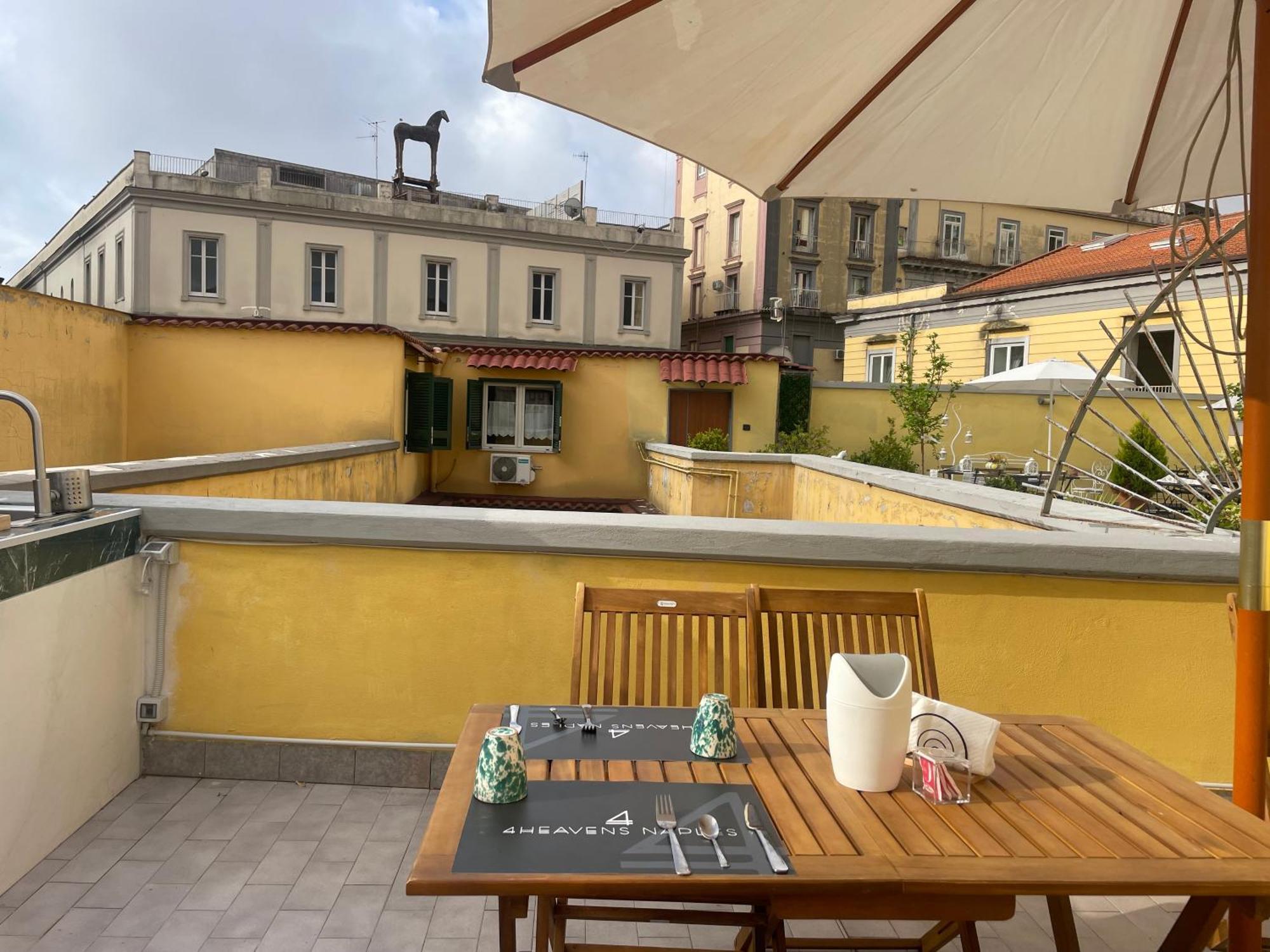 4Heavens Rooftop By 4Heavens Naples Luaran gambar